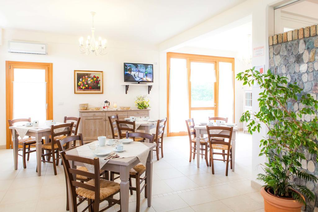 Agriturismo La Chiocciola ซาชิเล ภายนอก รูปภาพ
